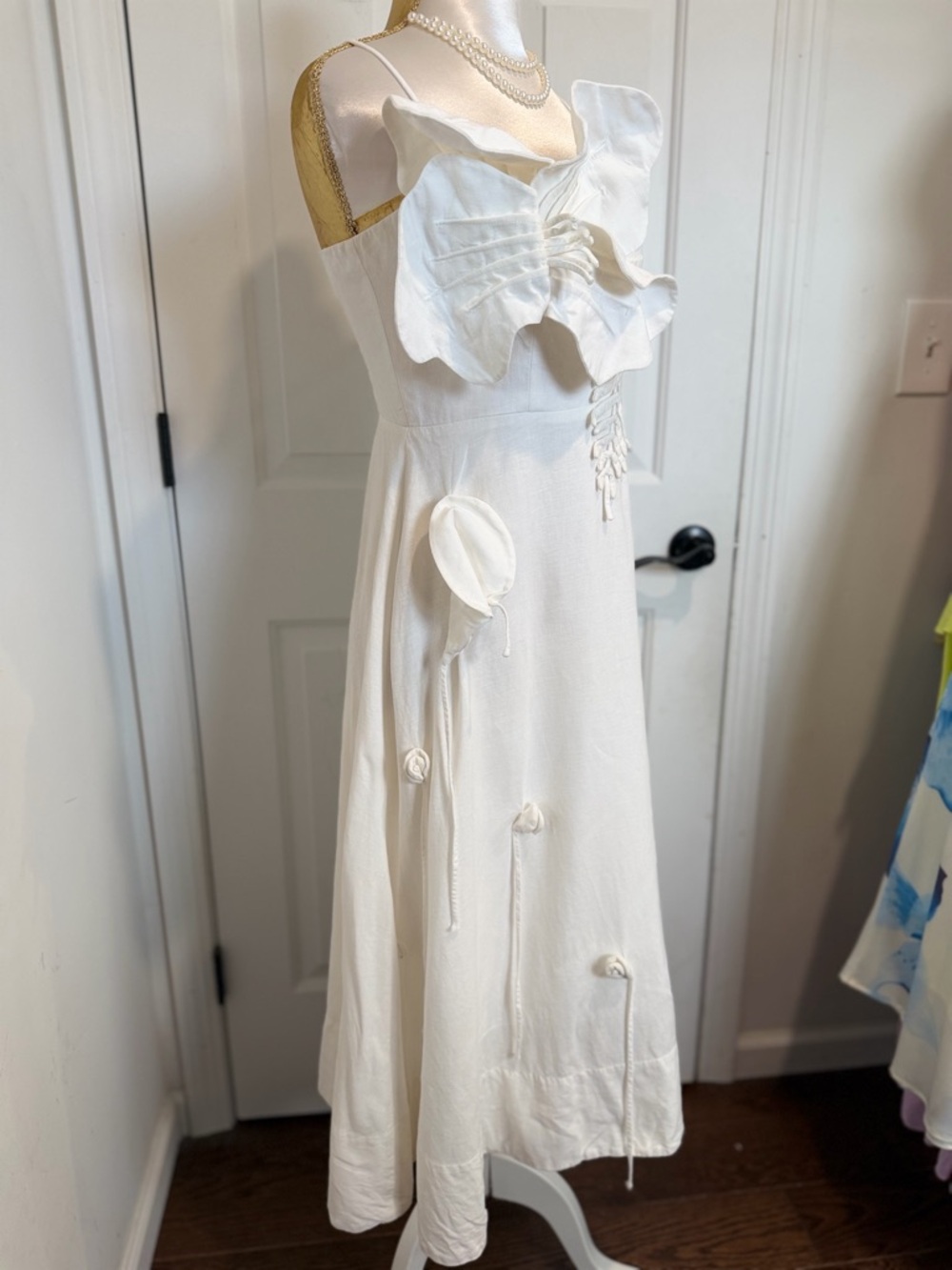FARM Rio Cream Midi Dress with Floral Appliqué - Picture 9 of 16